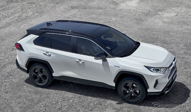 トヨタRAV4ハイブリッド 新型(欧州仕様)