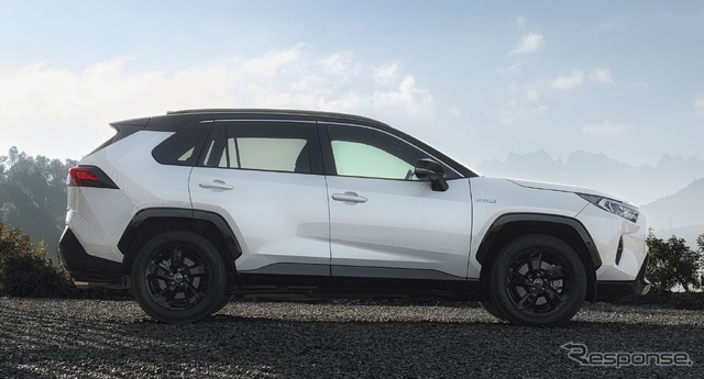 トヨタRAV4ハイブリッド 新型(欧州仕様)