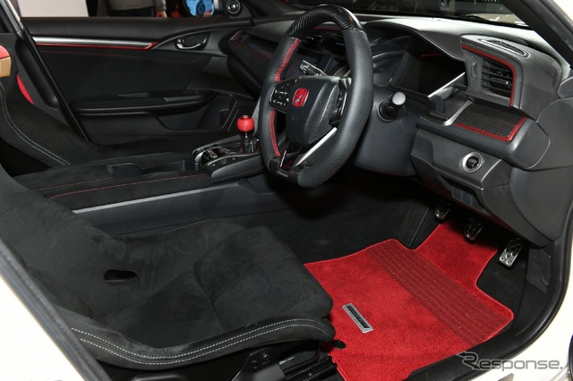 無限 MUGEN CIVIC TYPE R Prototype(東京オートサロン2019)
