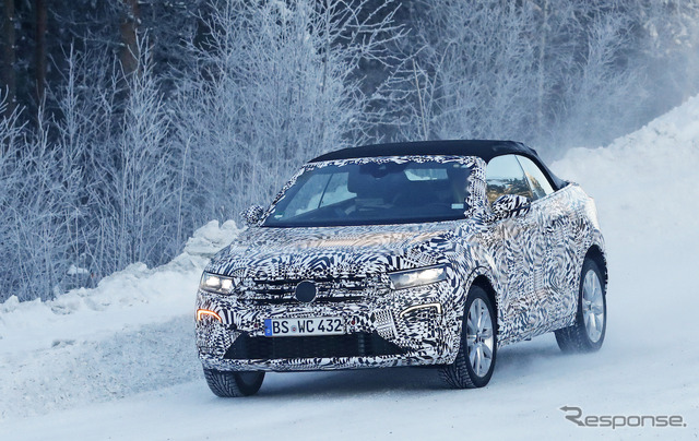 VW T-ROC カブリオレ スクープ写真