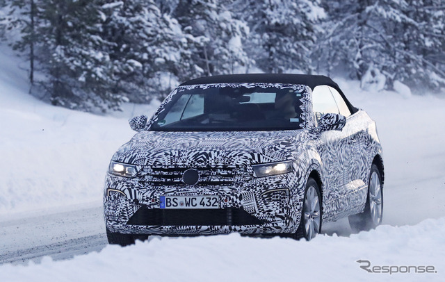 VW T-ROC カブリオレ スクープ写真
