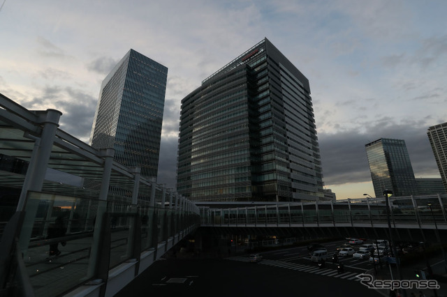 日産グローバル本社　(c) Getty Images