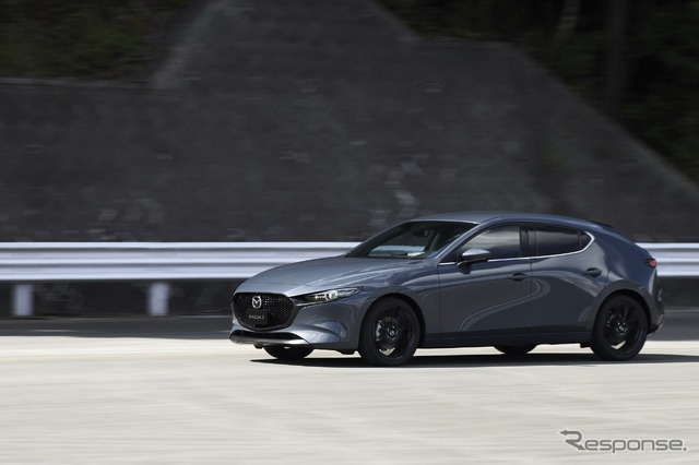 新型 マツダ3(北米仕様)