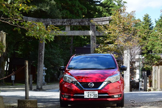 島根・須佐大宮にて。スサノオノミコトが現・山口の須佐から出雲に移り住んで最初に作った村がこのあたりらしい。