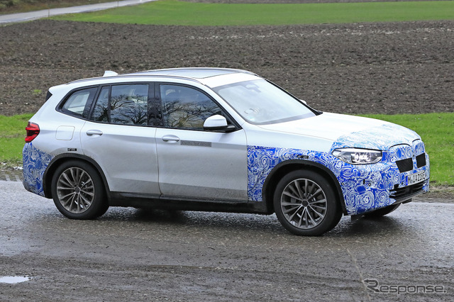 BMW iX3 スクープ写真