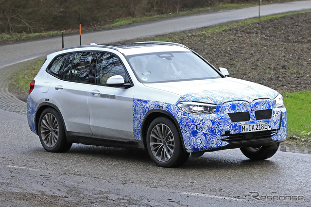 BMW iX3 スクープ写真