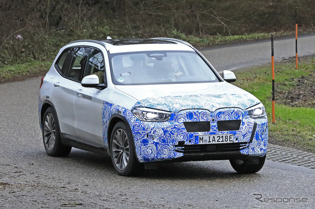 BMW iX3 スクープ写真