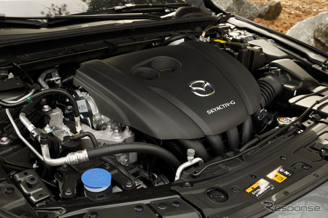 マツダ3(北米仕様SKYACTIV-G2.5)