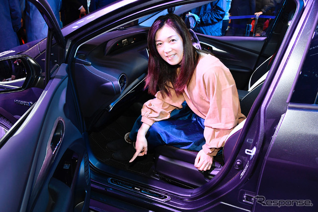 プラスするのは未来感?それとも走りの追求? MODELLISTA&TRDの新型プリウスエアロの見所を知る