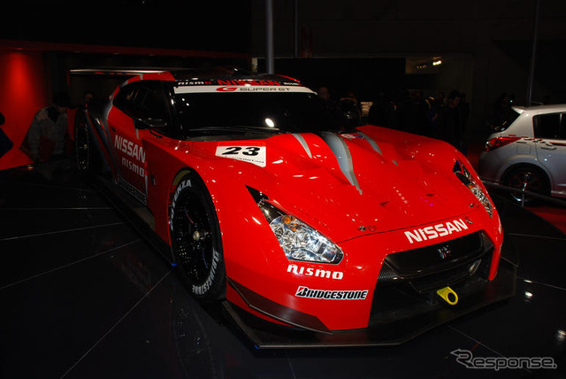 【東京オートサロン08】日産、GT-R でまたも一人勝ち？