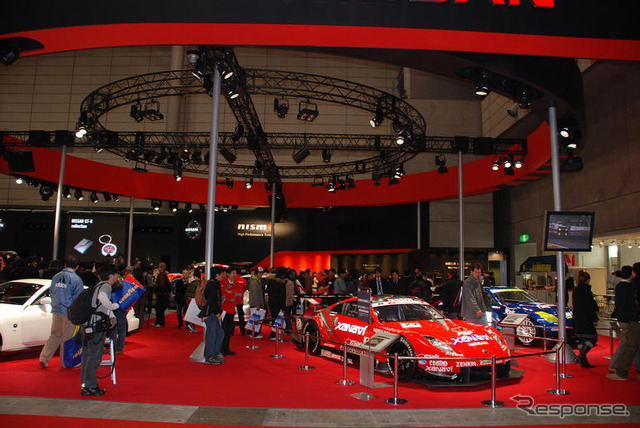 【東京オートサロン08】日産、GT-R でまたも一人勝ち？