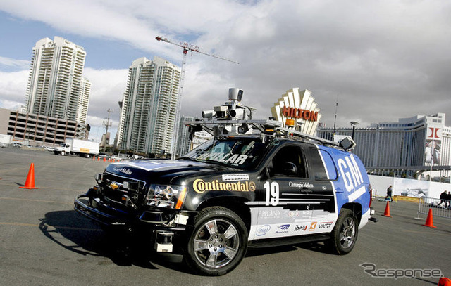 【CES 08】GM、無人の自律走行車のテストを実施