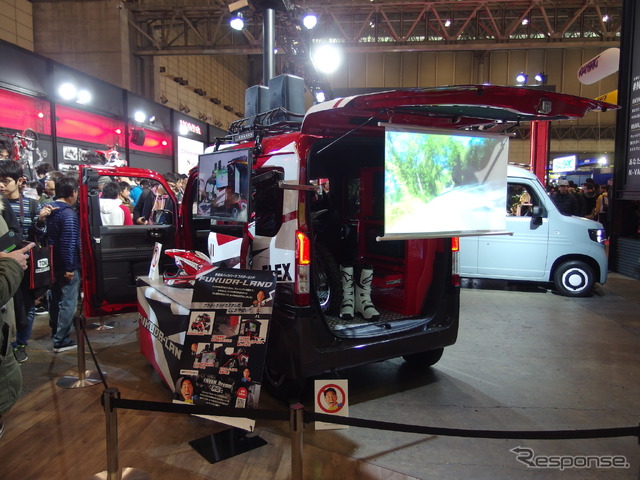 ホンダN-VAN チュートリアル福田カスタム仕様車 with FLEX(東京オートサロン2019)
