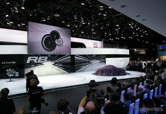 【デトロイトモーターショー08】アウディ、V12 TDI搭載の R8 と TTS を発表