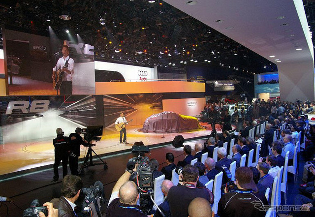 【デトロイトモーターショー08】アウディ、V12 TDI搭載の R8 と TTS を発表