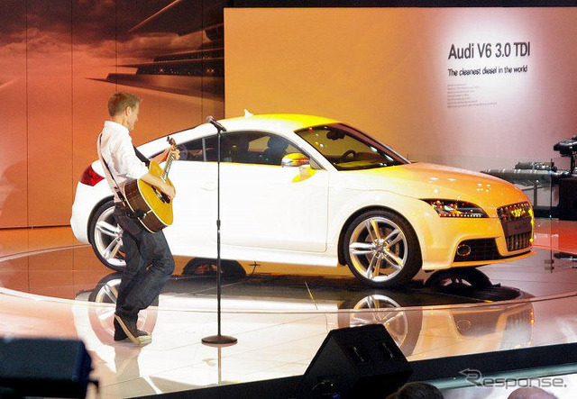 【デトロイトモーターショー08】アウディ、V12 TDI搭載の R8 と TTS を発表