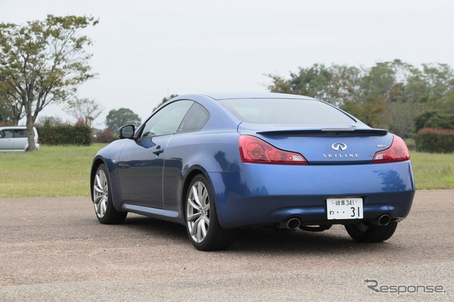 日産 スカイラインクーペ CV36