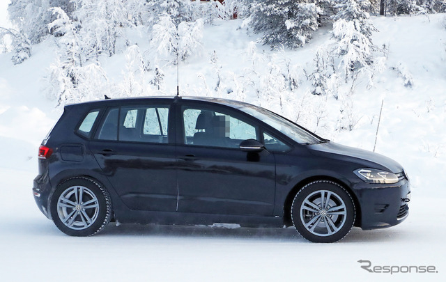 VW ID. ブランドの新型クロスオーバー車プロトタイプ(スクープ写真)