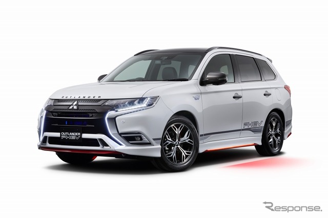 三菱 アウトランダーPHEV 純正用品提案車