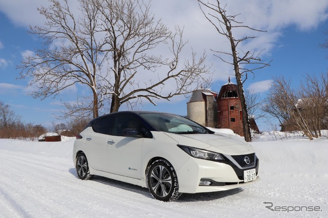 日産 リーフ（日産インテリジェントモビリティ雪上試乗会）