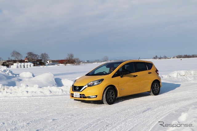 日産 ノートe-POWER(日産インテリジェントモビリティ雪上試乗会)