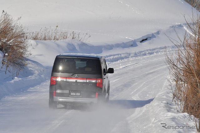 三菱 デリカD:5 新型を雪上で試す(三菱雪上試乗会)