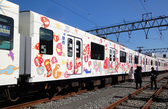 東武鉄道50090系51092編成アートトレイン(下板橋駅電留線/2月12日)