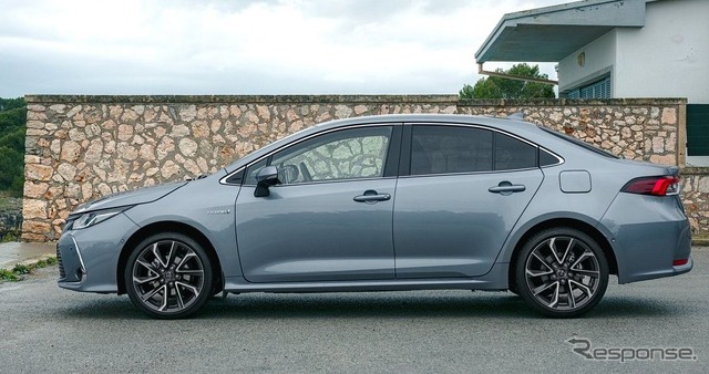 トヨタ・カローラ・セダン 新型(欧州仕様)