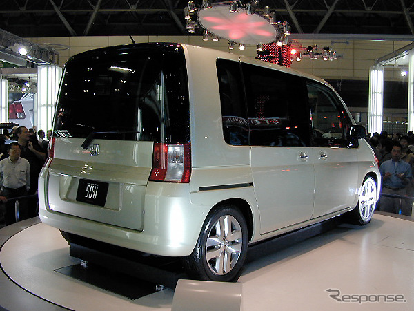 【東京ショー2001速報】『SUU』か? ……ホンダ『キャパ』後継モデルは年内発売