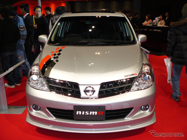 【東京オートサロン08】NISMOは ティーダ をチューン