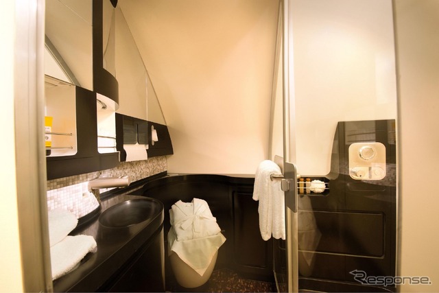 エアバスA380エティハド航空、レジデンスのバスルーム(2014年)