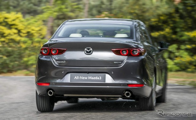 マツダ3新型(欧州仕様車)
