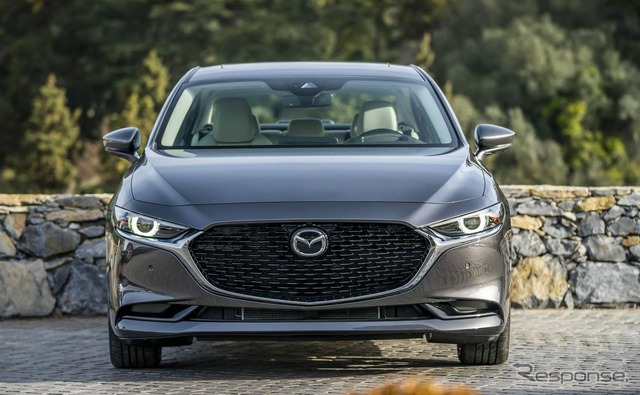 マツダ3新型(欧州仕様車)