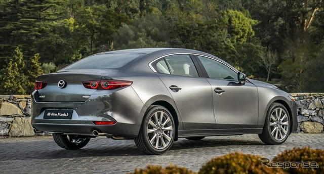 マツダ3新型(欧州仕様車)