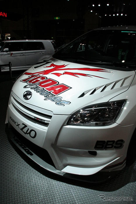 【東京オートサロン08】写真蔵…トヨタ MARK X Zio TGDA Concept