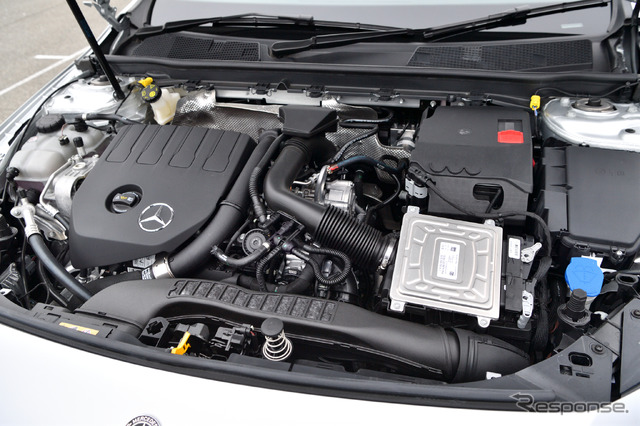メルセデスベンツ Aクラス 新型(A180)