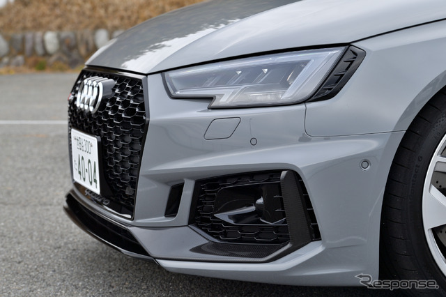 アウディ RS4アバント 新型