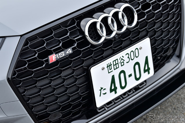 アウディ RS4アバント 新型