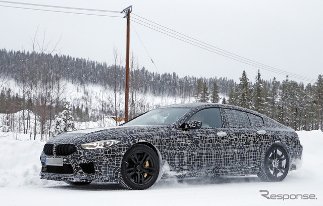 BMW M8 グランクーペ スクープ写真