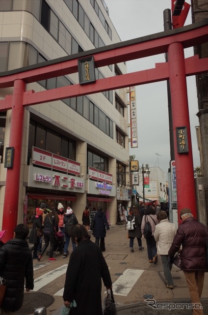 鎌倉市内、小町通り