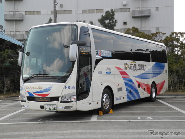 京成バスが運行しているプラネタリウム仕様の夜行高速バス「K★スター･ライナー」