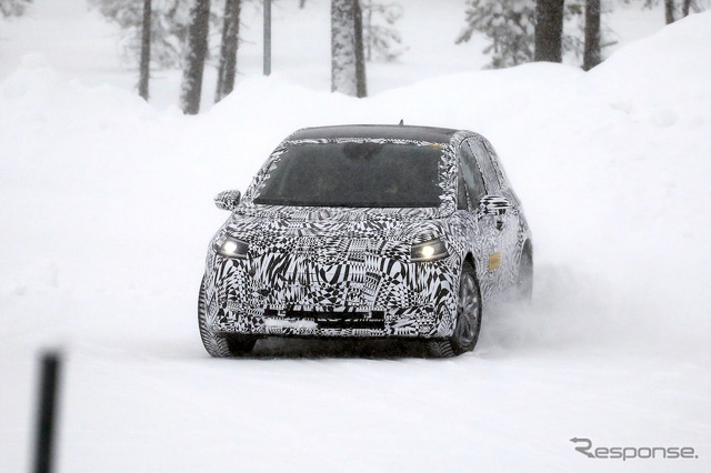VW ID. ネオ テスト車両(スクープ写真)