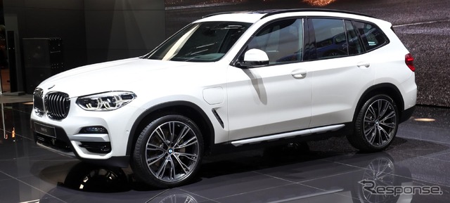 新型BMW X3 のPHV、xDrive30e（ジュネーブモーターショー2019）