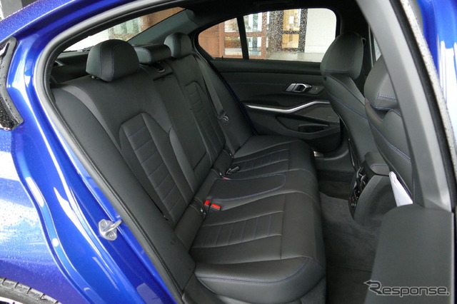 BMW 3シリーズ 新型(330i M Sport)