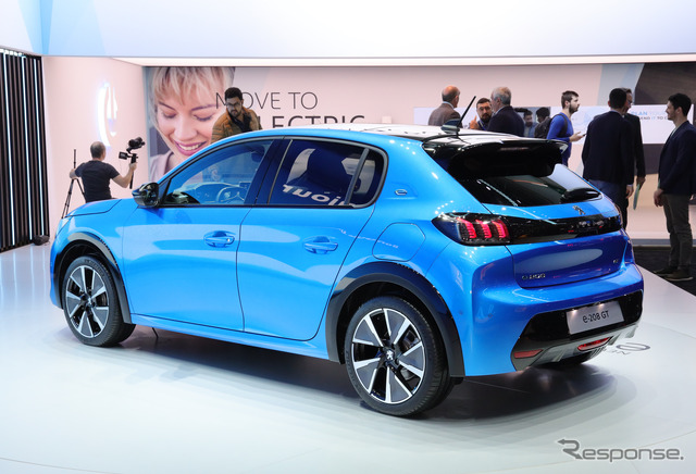 プジョー e-208(ジュネーブモーターショー2019)