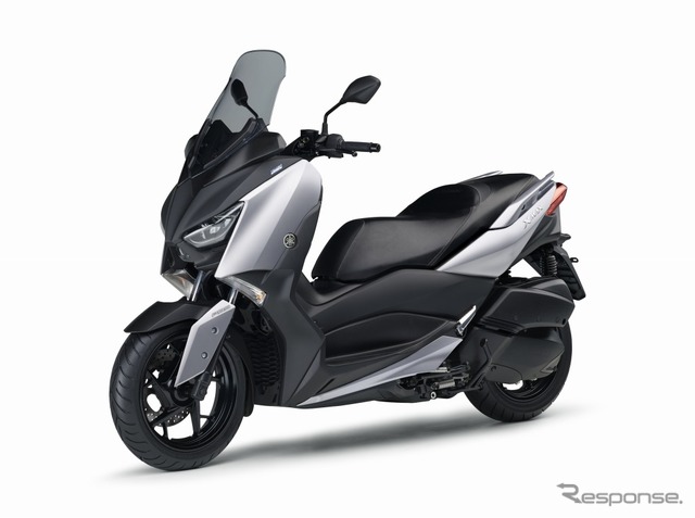 ヤマハ XMAX ABS(マットシルバー)