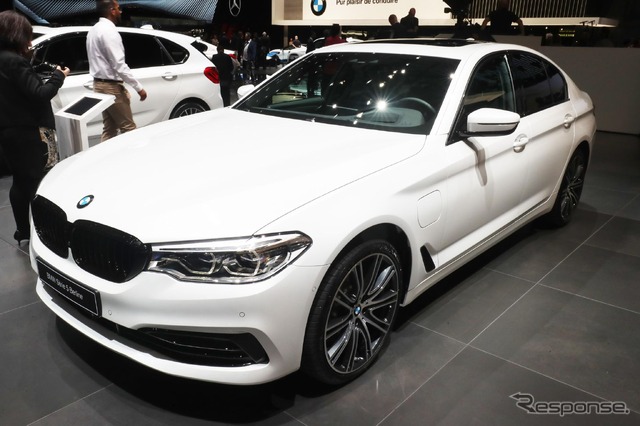 BMW 530e セダン(ジュネーブモーターショー2019)