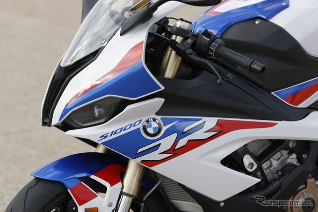 BMW S1000RR 新型