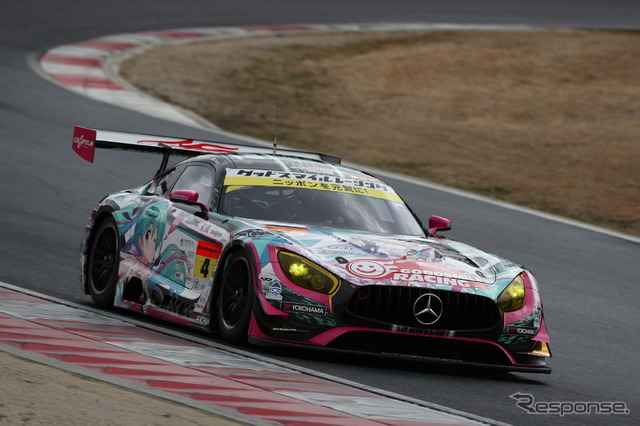 GT300クラス初日トップタイムの#4 メルセデスAMG GT3。