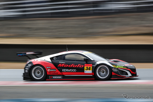 GT300クラス2日目4番手タイムの#34 NSX。